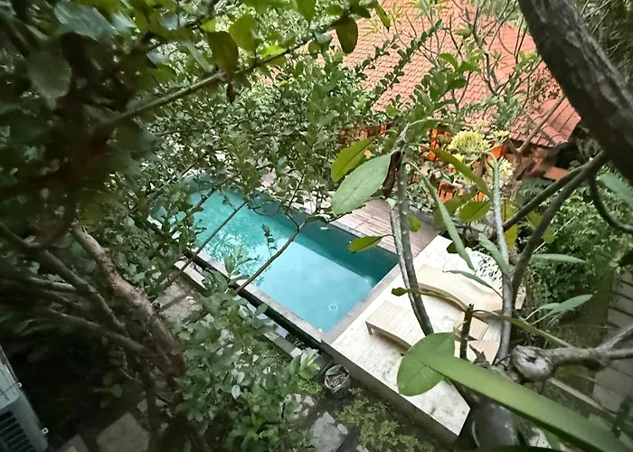 ホテル The Secreet Garden デンパサール